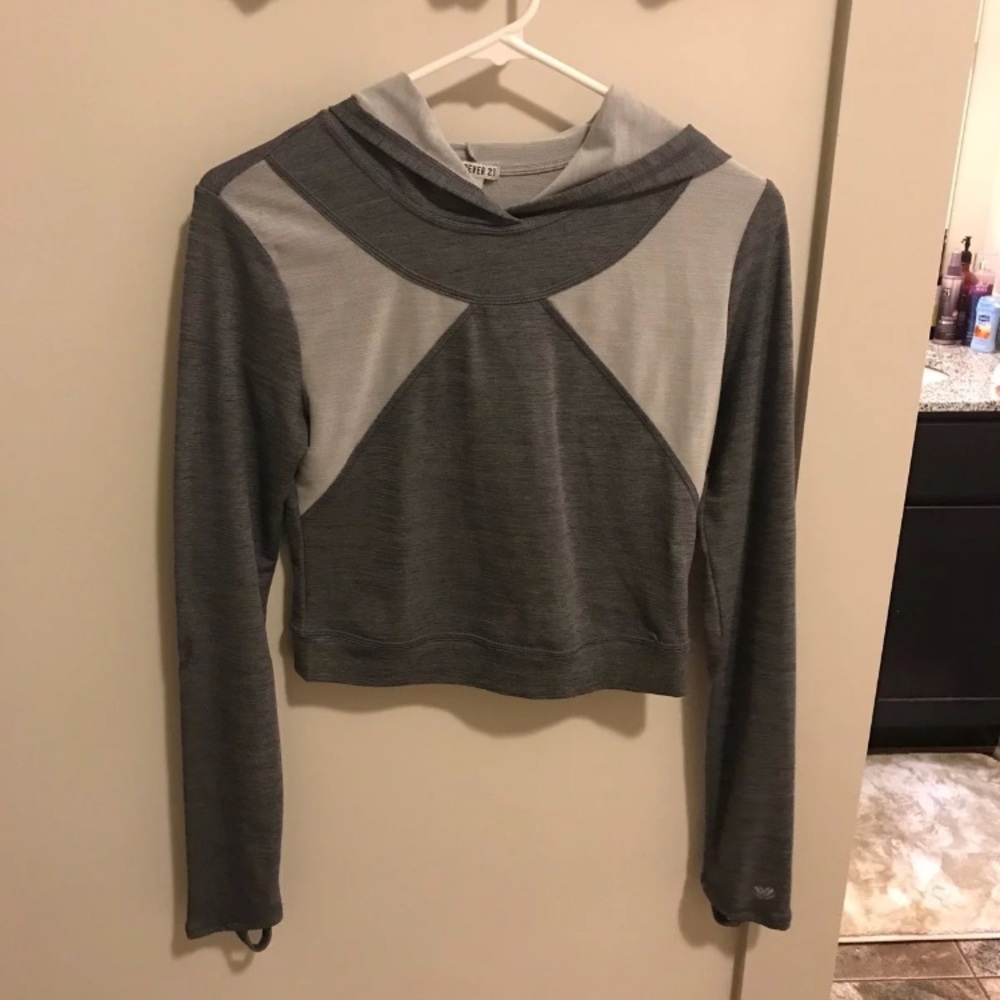 Cropped Hoodie